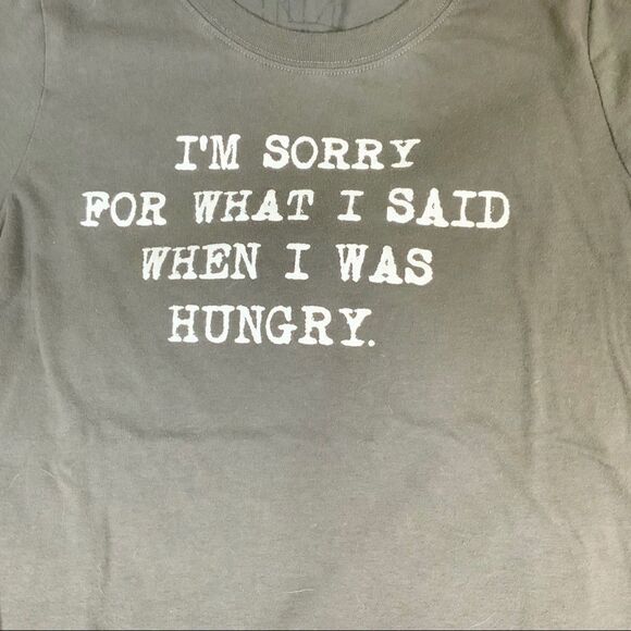 Graphic T-shirt size M  - Picture 2 of 5